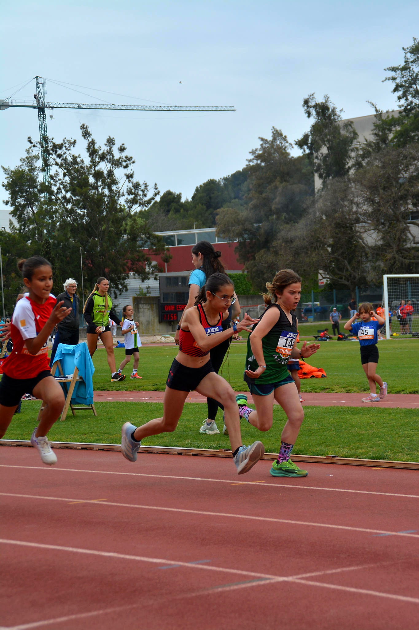 Club Atletisme Badalona - Escola